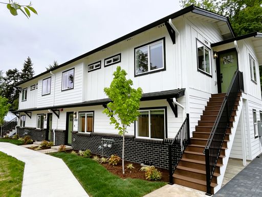 Refined Modern Living | Brand New 2 Bed, 2 Bath Residence with Designer Finishes | NE Portland – photo 1