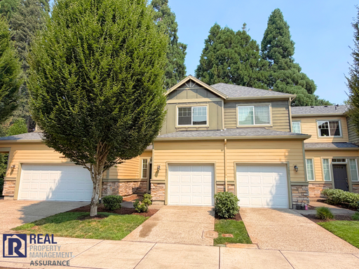 MOVE-IN SPECIAL - Modern Beaverton 3BR/3BA Townhome with Garage Near Nike & Intel – photo 1