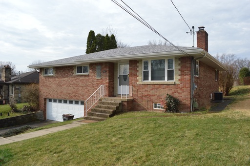 Beautifully 3 Bedroom in Upper St. Clair – photo 1