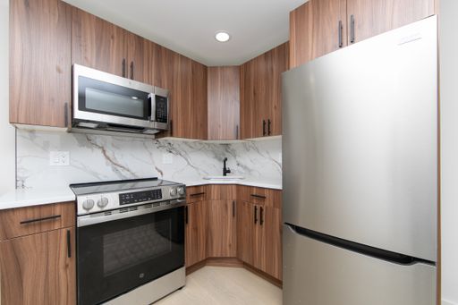 Brand New Luxury Residences in Prime Fishtown | 448 E Girard Ave – photo 1