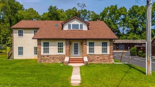 Morgantown Office/Retail Rentals: Efficiently Designed Suites Available Now!