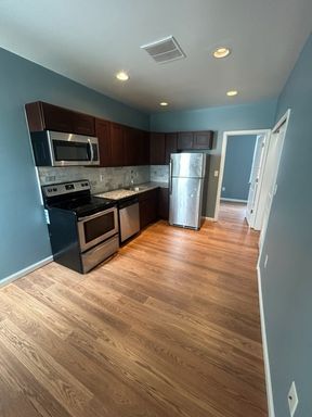 2 Bedroom Apartment – 2334 N Carlisle Street , Philadelphia, PA 19132