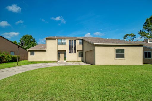 5 BR / 3 BA Home In Bay Run – photo 1