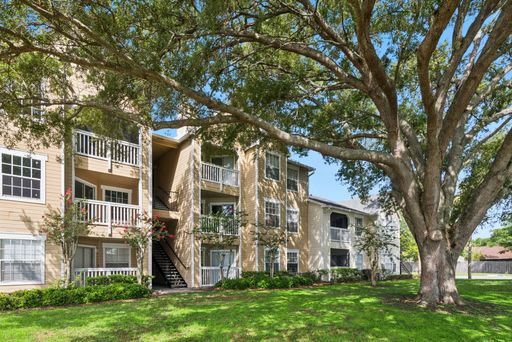 1 BR / 1 BA Condo In Tradewinds – photo 1