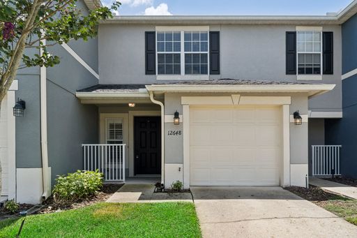 2 BR / 2.5 BA Townhouse In Waterford Villas – photo 1