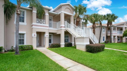 2 BR / 2 BA Condo in Fairway Glen of Meadow Woods – photo 1