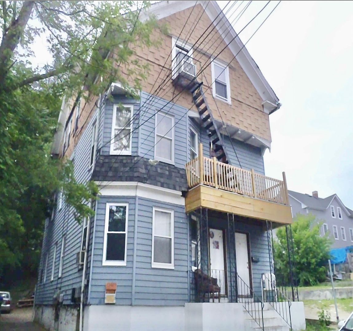 Providence Apartment: 84 Harold Street