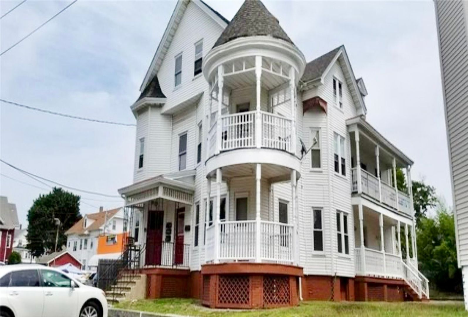 Pawtucket Apartment: 343 Broadway