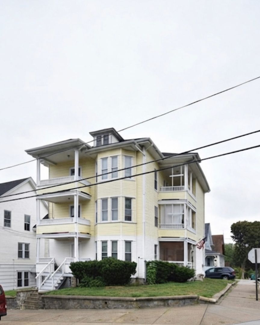 Woonsocket Apartment: 212 Welles Street