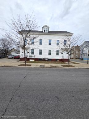 **Providence – Smith Hill/Mt. Pleasant – Three Bed+ 1.5 Bath Townhouse - $1,695** – photo 1