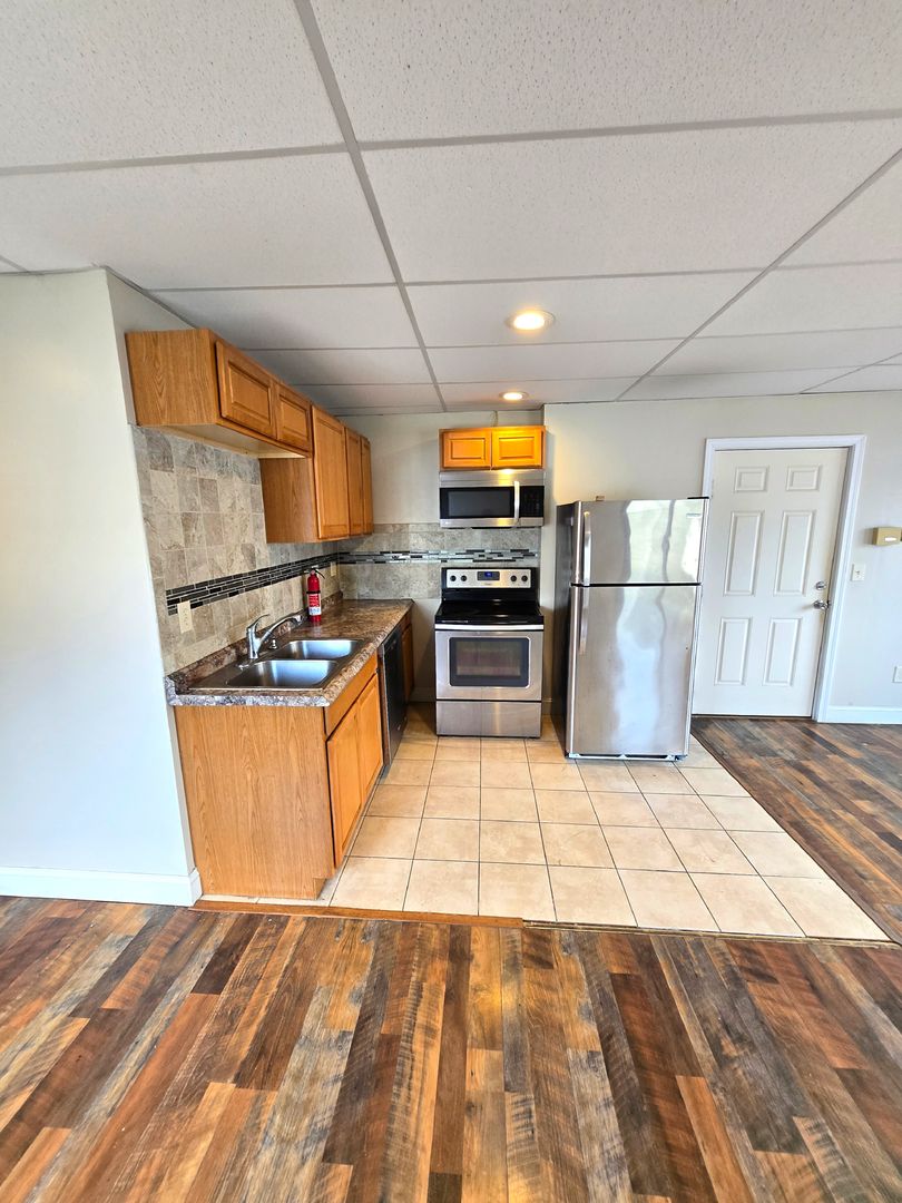 1336-1340 Cranston Street