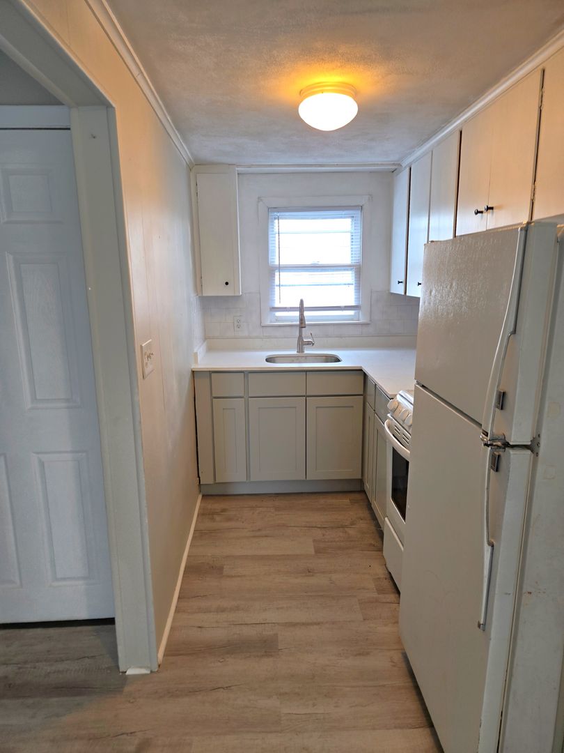 Pawtucket Apartment: 150 Sisson Street