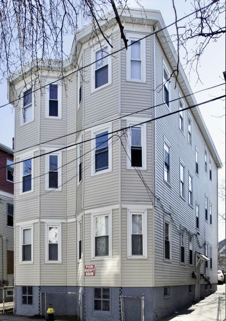 Providence Apartment: 96 Penn Street