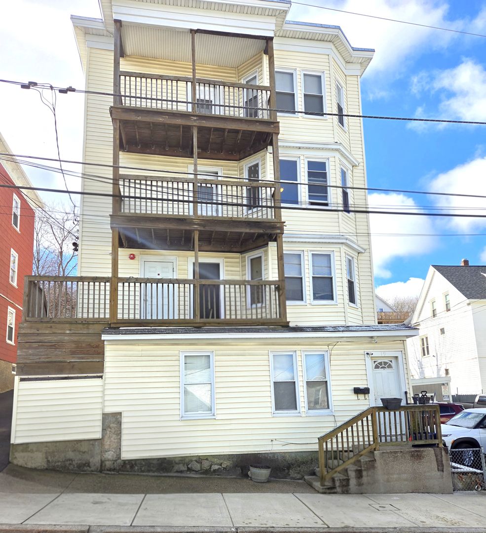 Woonsocket Apartment: 23 Paradis Avenue