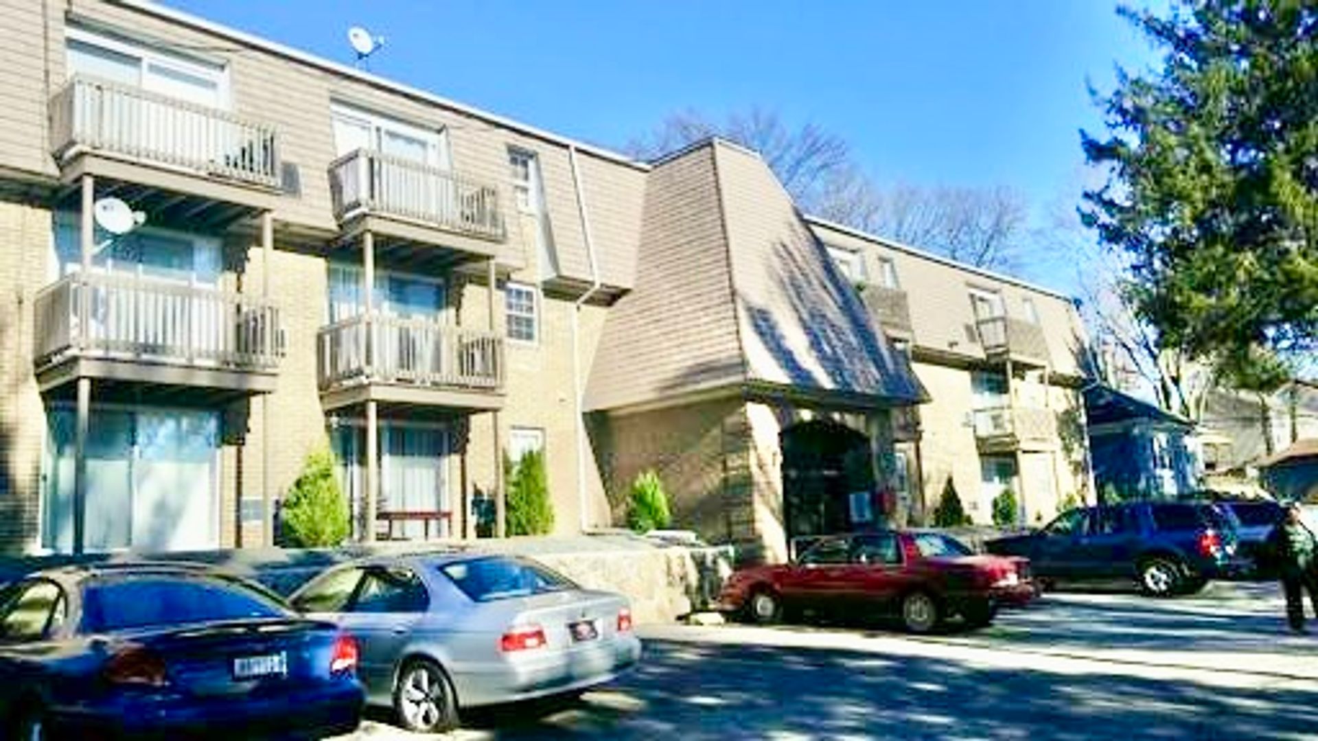 North Providence Apartment: 1701 Smith St.
