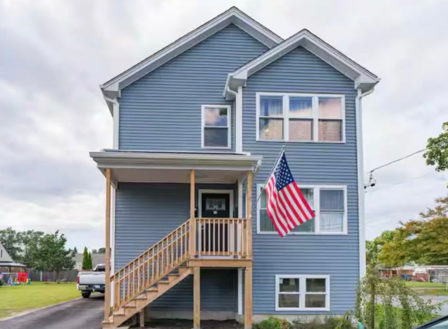 Providence Apartment: 15 Manhattan Street