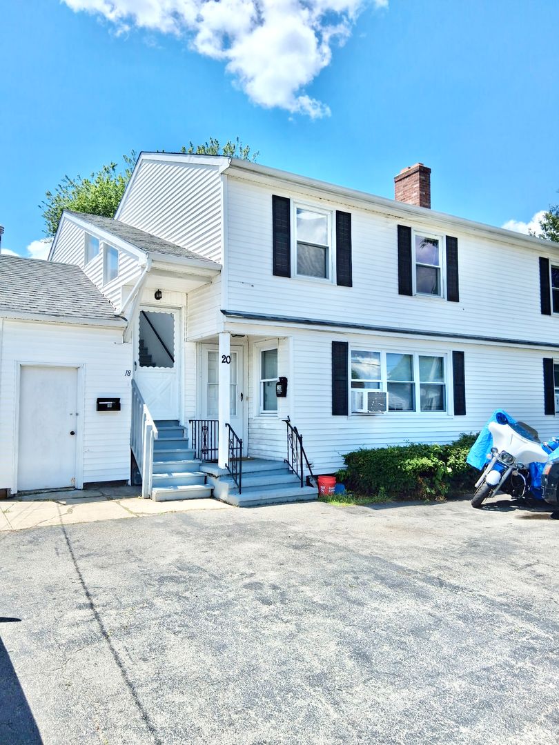 Providence Apartment: 18-20 Foch Avenue