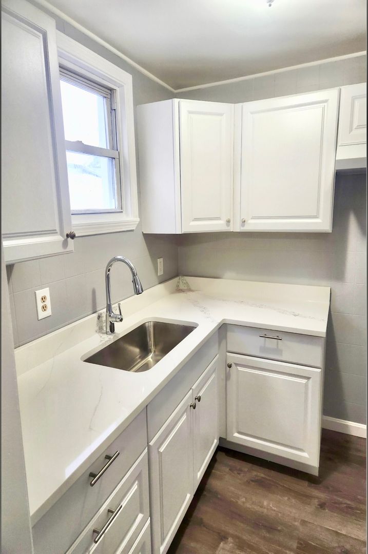 Pawtucket Apartment: 22-24 Lawn Avenue