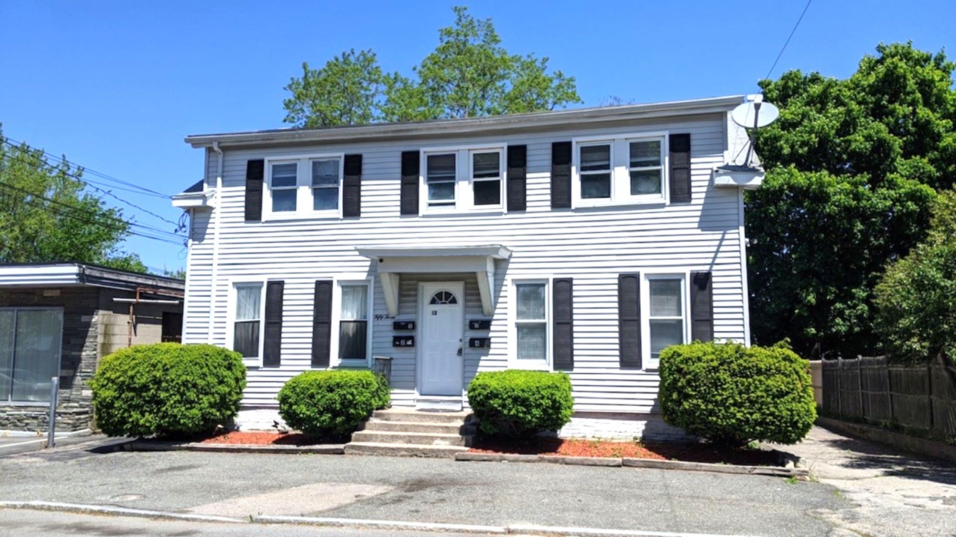 North Attleboro Apartment: 53 Jay Street