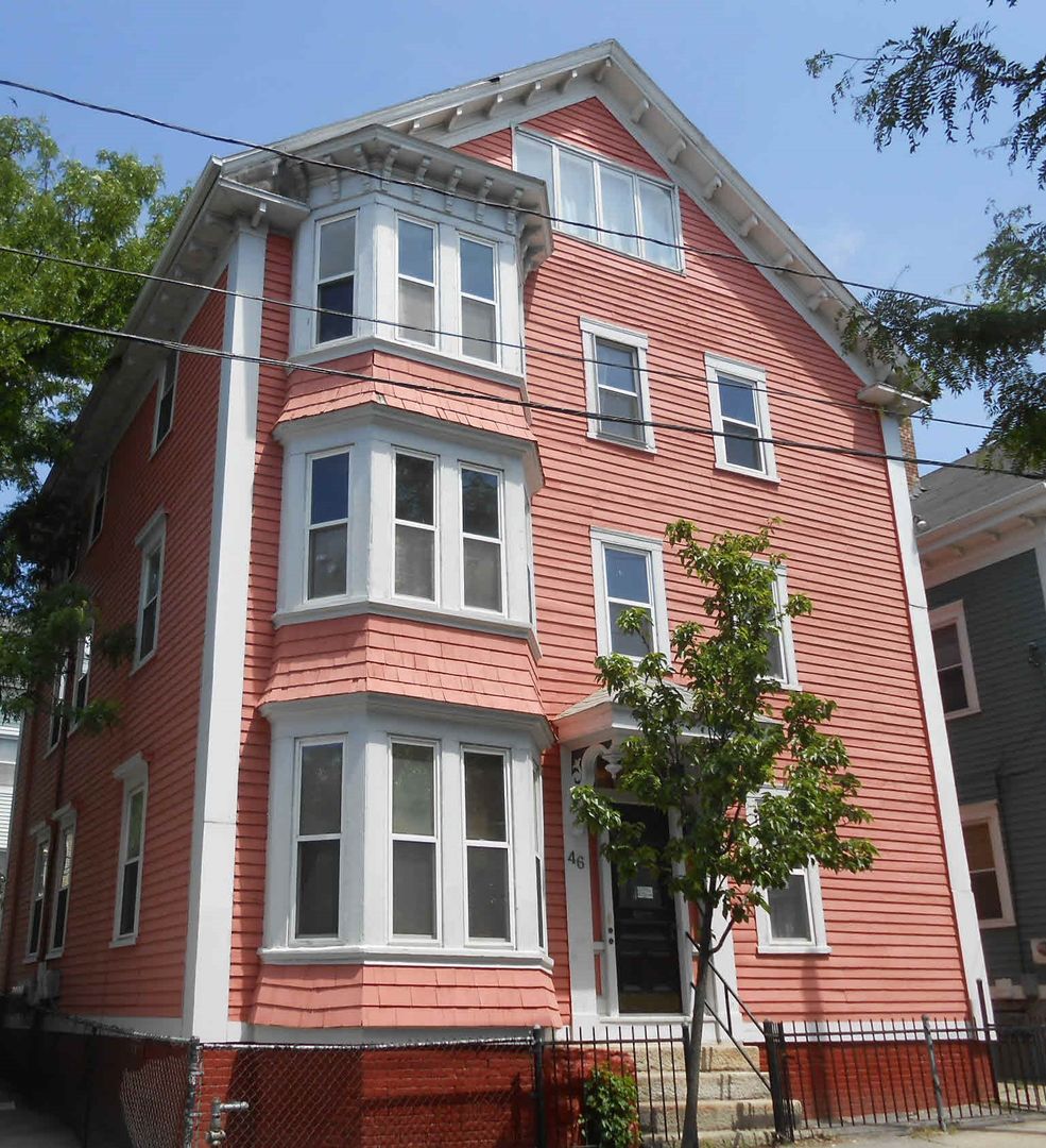 Providence Apartment: 46 Armstrong Avenue
