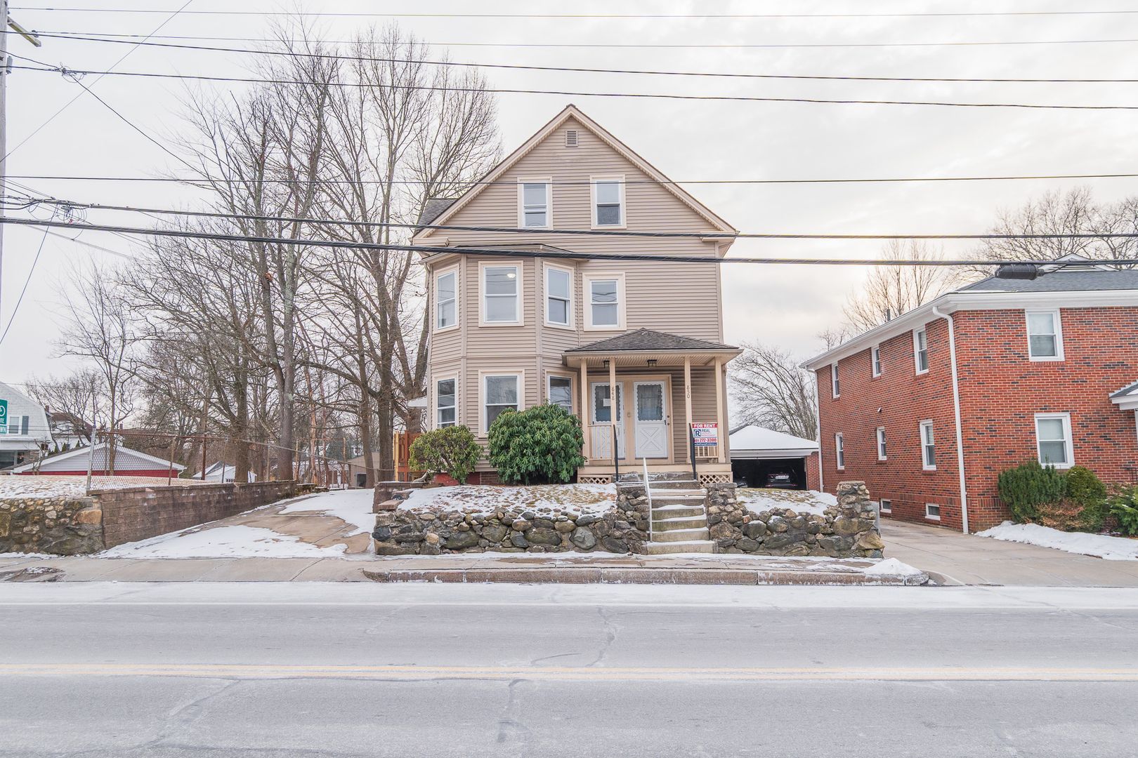 Providence Apartment: 848 Smith Street