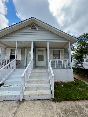 Cozy Duplex close to Downtown Columbia! Apply Now! – photo 1