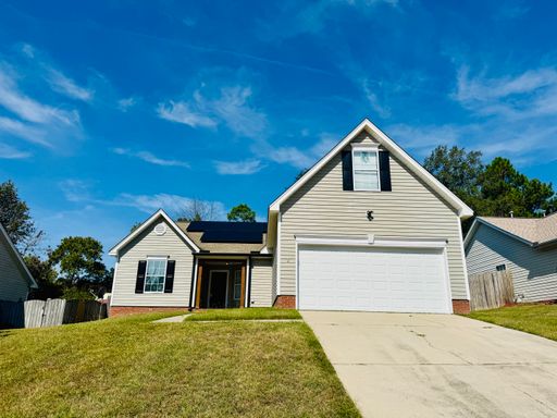 Discover your next home in the sought-after South Wood Subdivision! – photo 1
