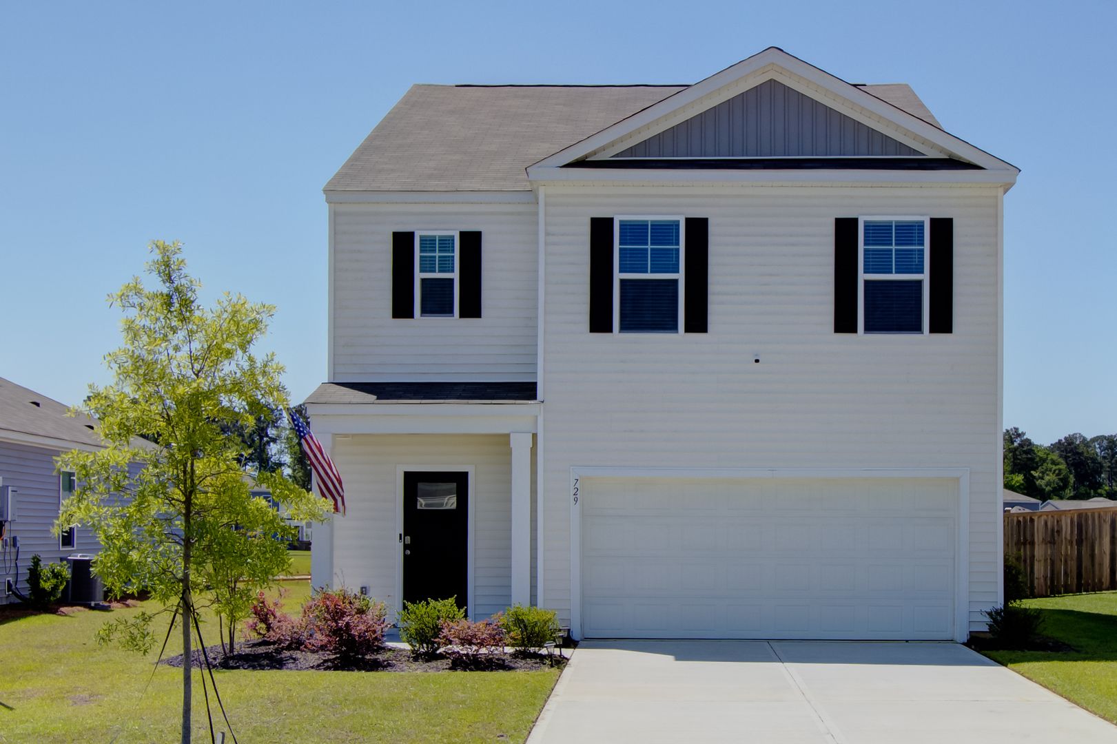 Summerville House: 729 Long Bluff