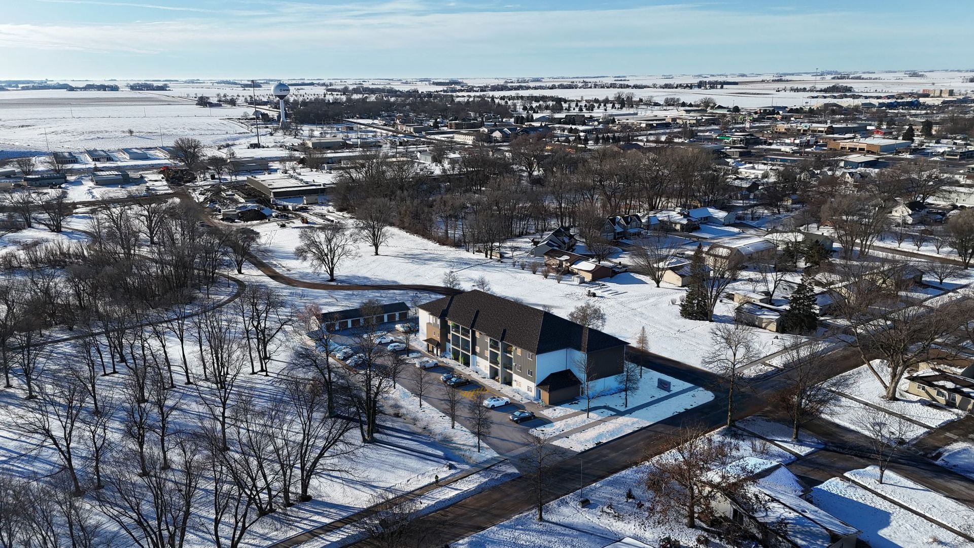 Spencer Apartment: 410 8th Street SE