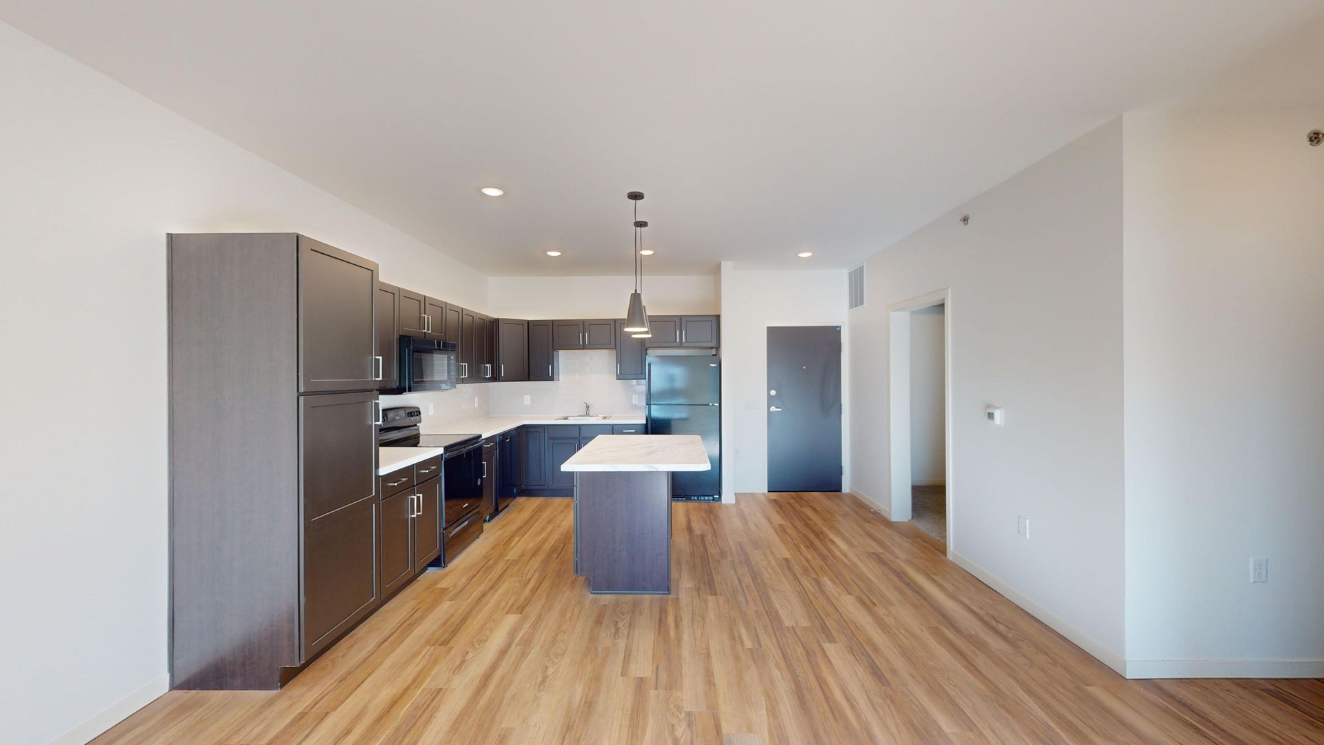 Sioux Falls Apartment: 7950 S. Bergamot Ave