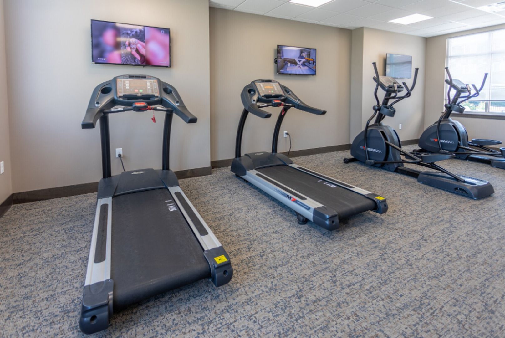Gym at Pinnacle Point Apartments (SD-SF-PPA)(Juliet) (4 of 6)
