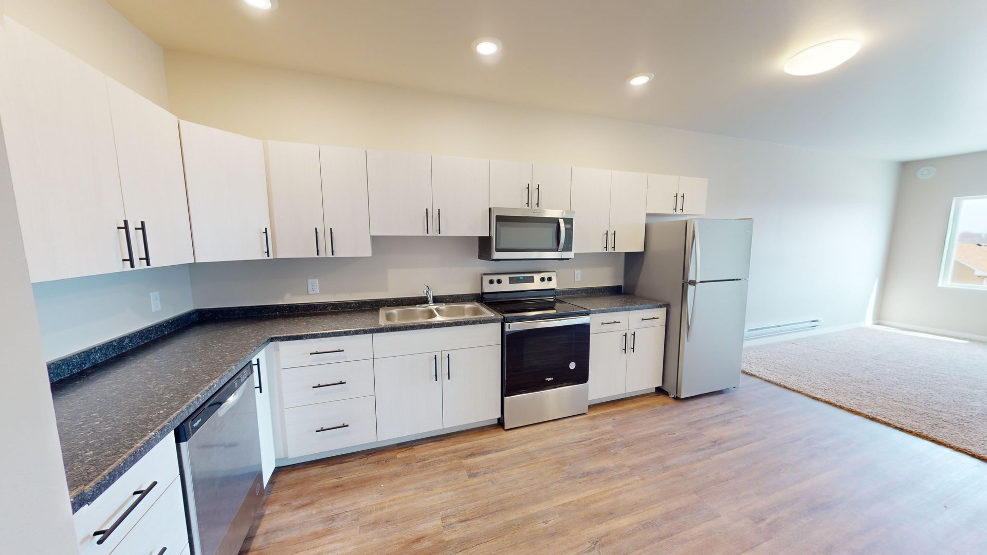 Sioux Falls Apartment: 4200 N Marion Road