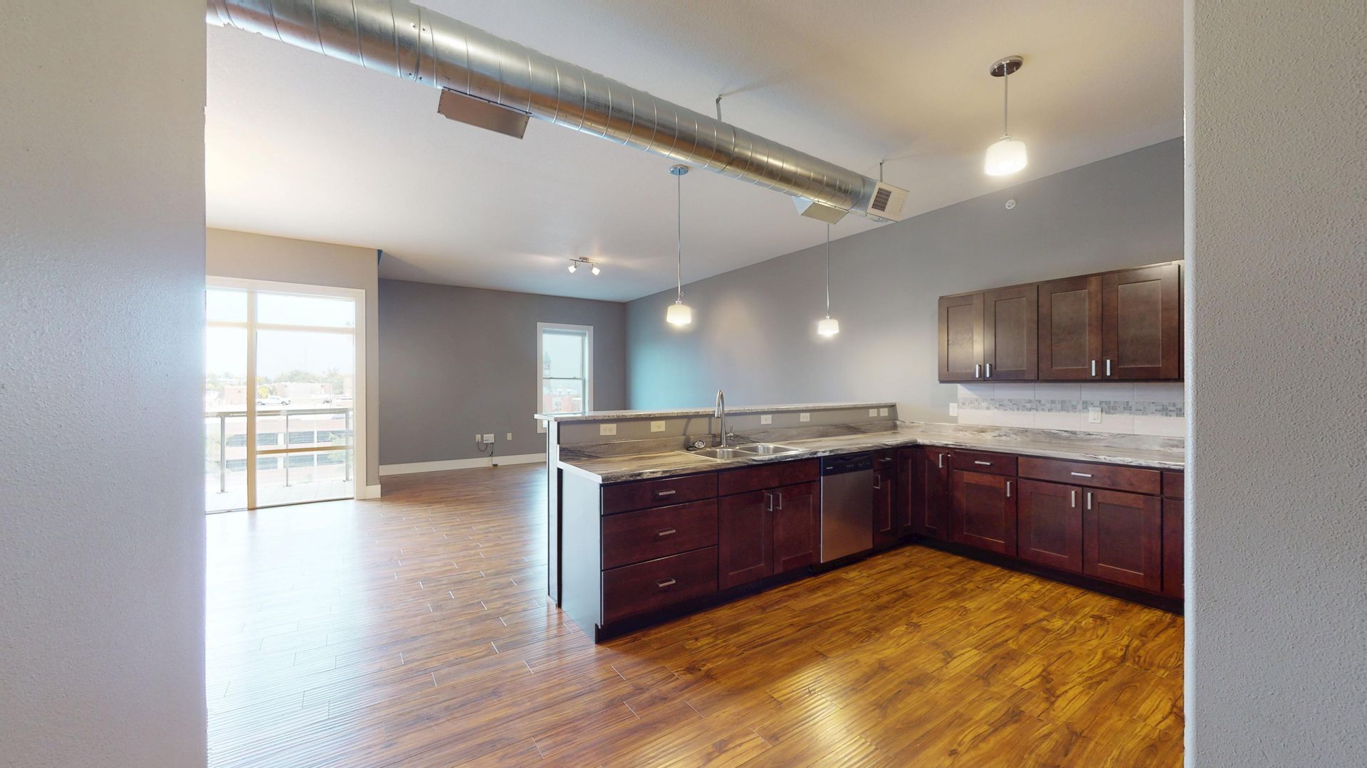 Sioux Falls Apartment: 115 N Dakota Ave