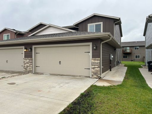 3 Bed 1.5 Bath in West Sioux Falls – photo 1
