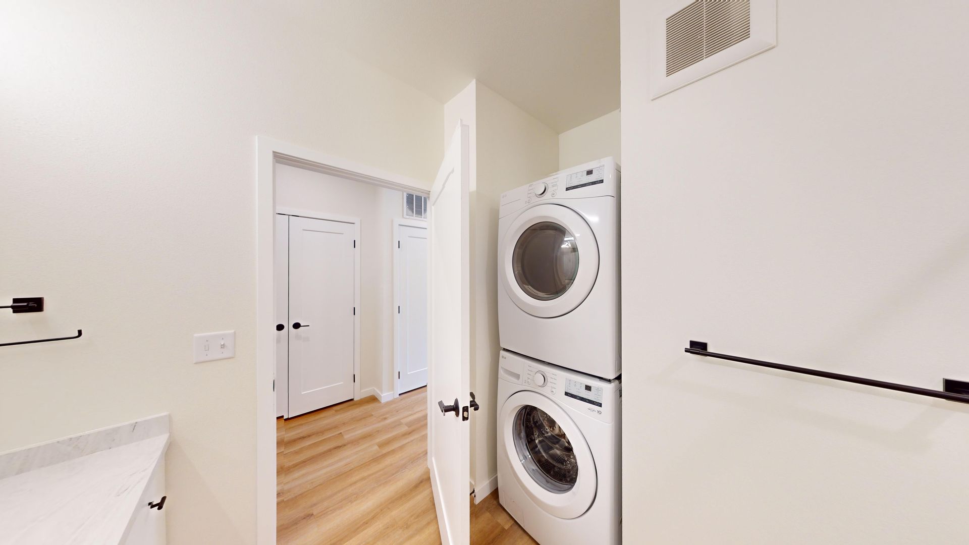 Laundry room at The Velthuis (SD-SF-VLT)(Hotel) (1 of 4)