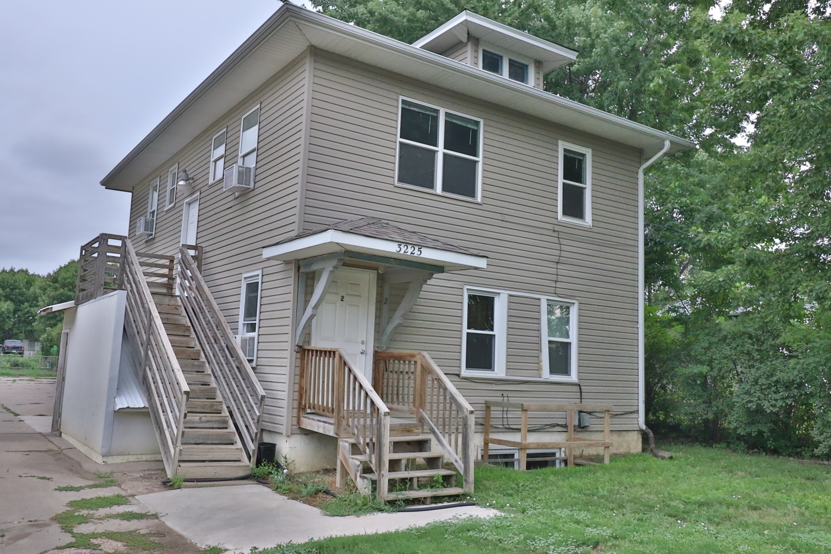 Sioux Falls Apartment: 3225 N Lewis Ave