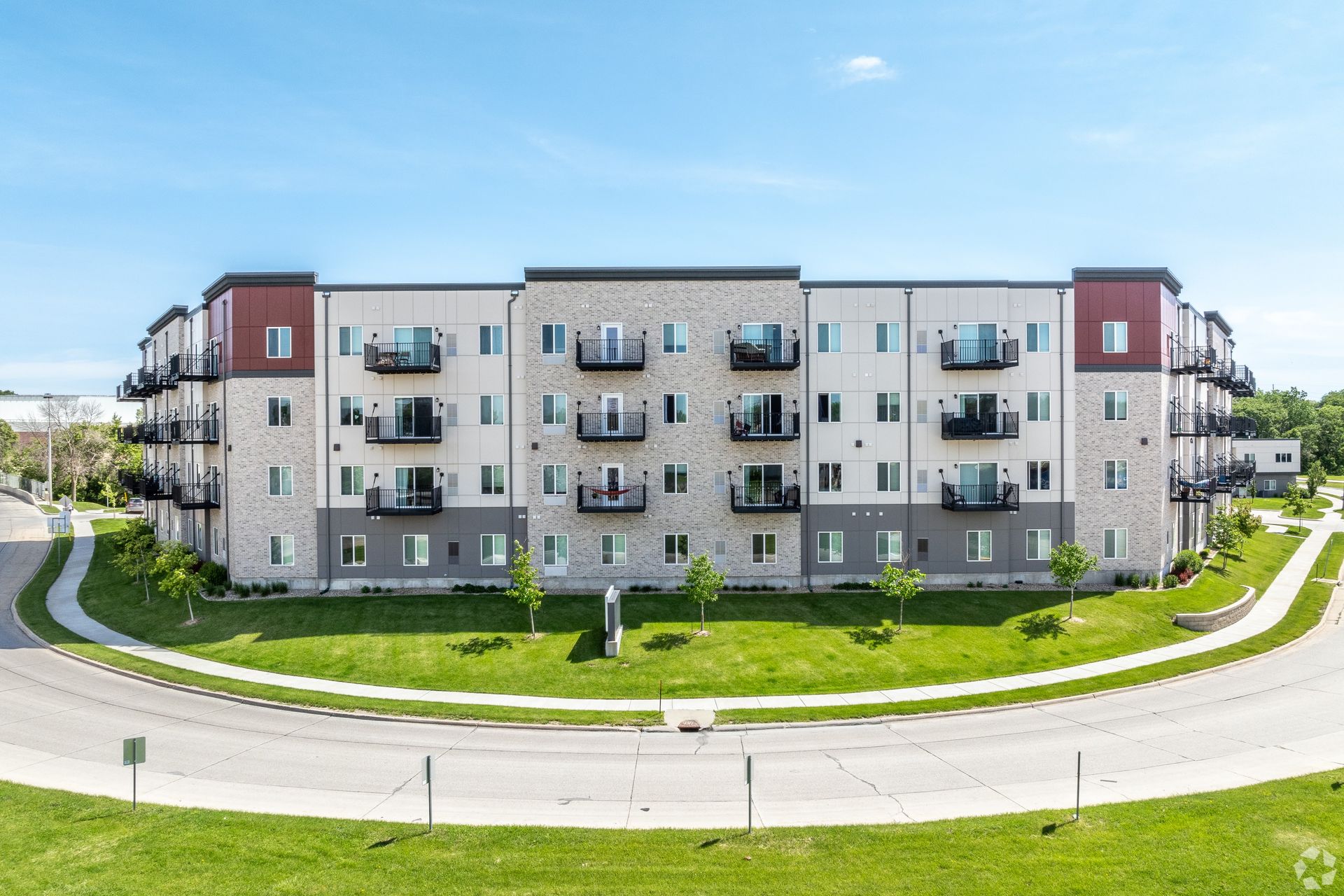 Mason City Apartment: 215 2nd Street SW