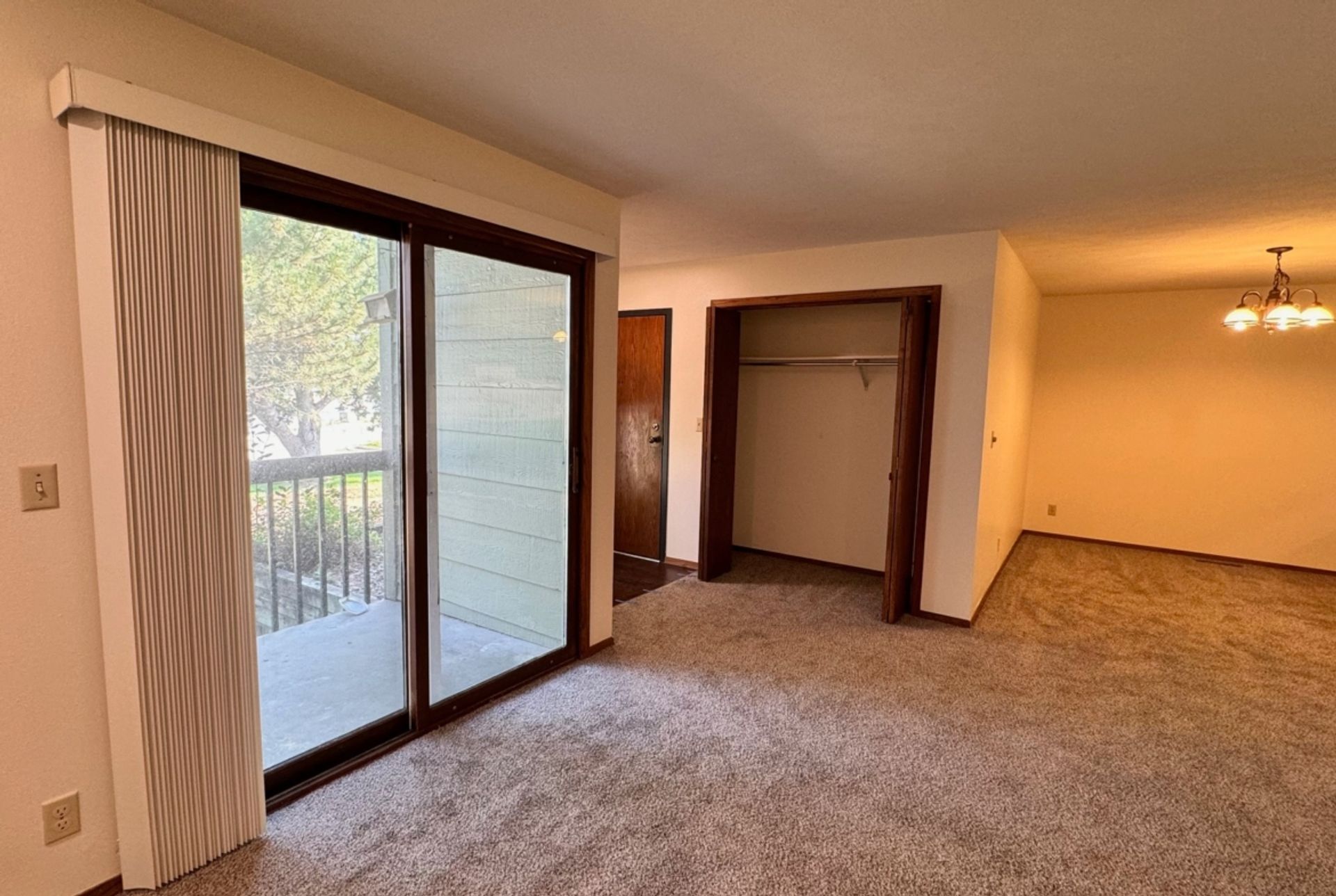Doral Apartments 10 of 12