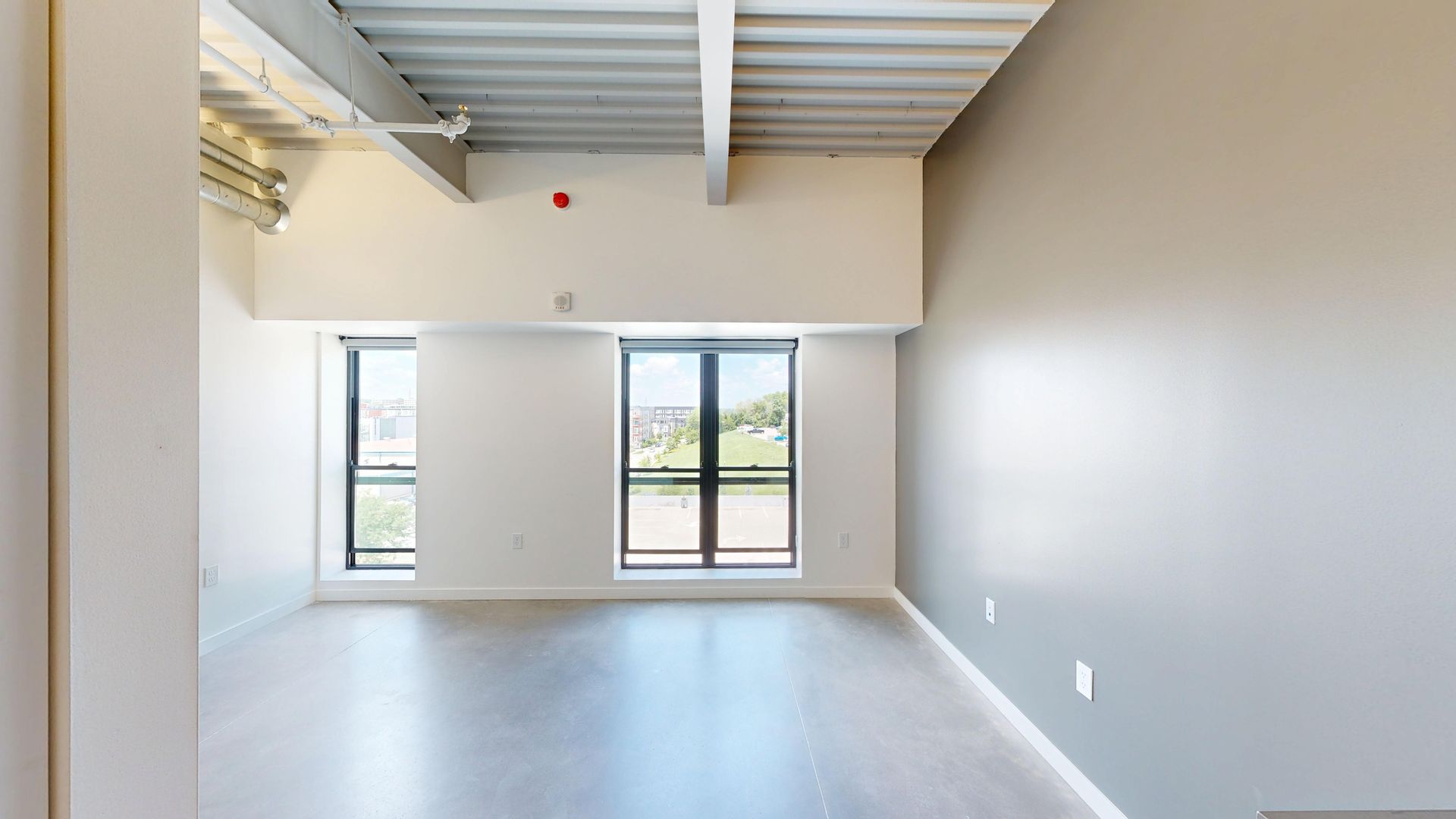 418 East Grand 12 of 12