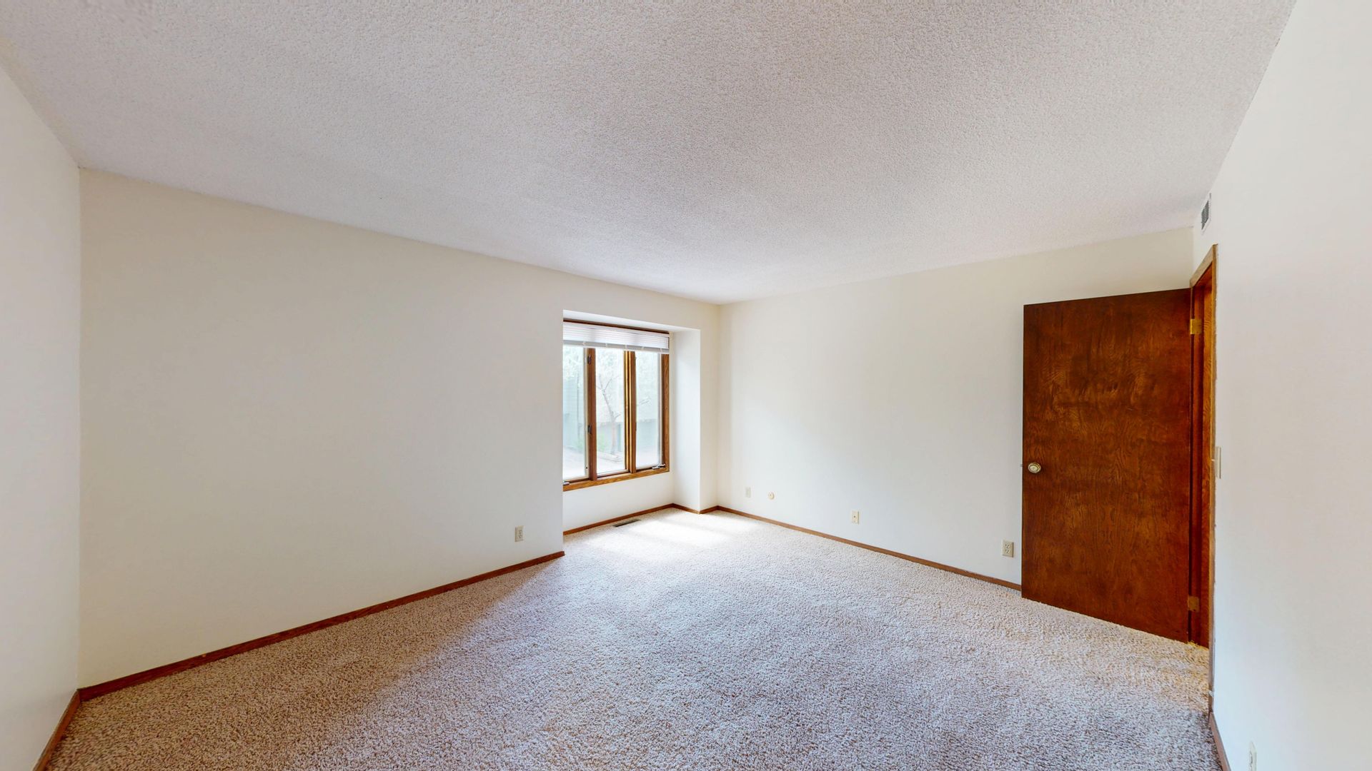 Doral Apartments 12 of 12