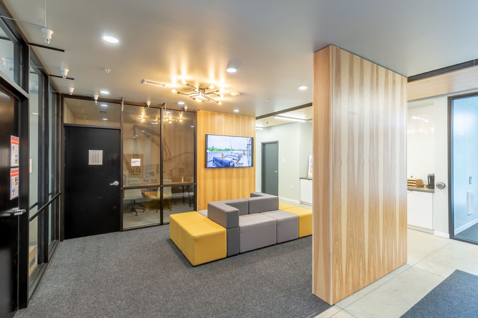 Rowat Lofts 31 of 56