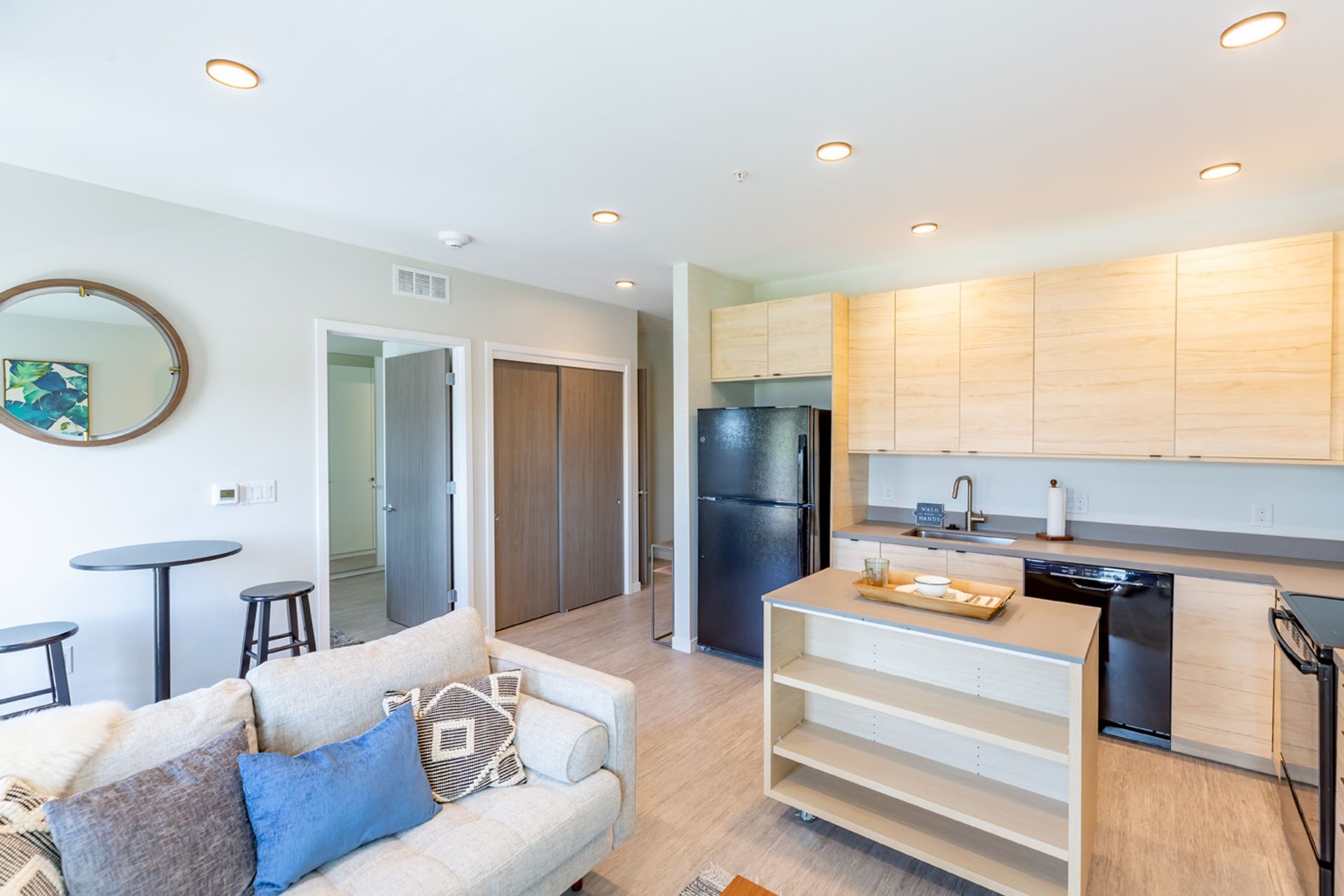 Rowat Lofts 7 of 12