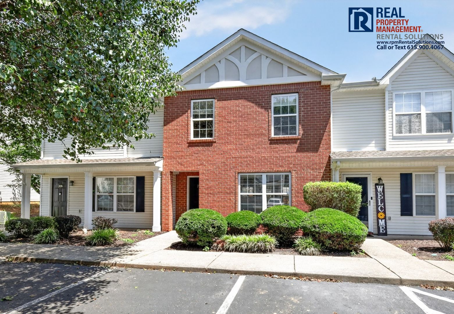 Murfreesboro House: 306 Shoshone Place