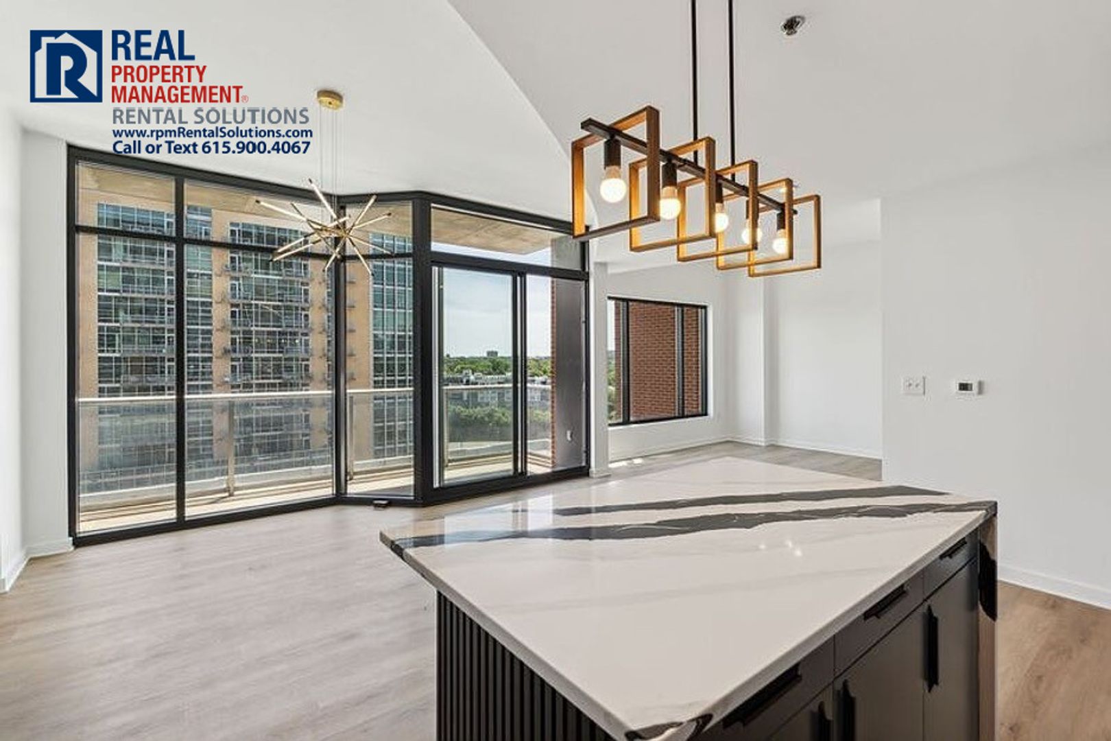 Nashville House: 600 12th Ave. S Apt 1206
