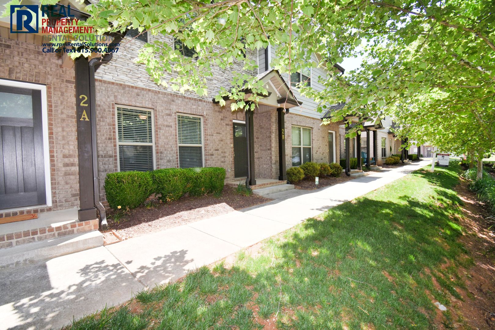 Murfreesboro House: 555 Gresham Lane #2B