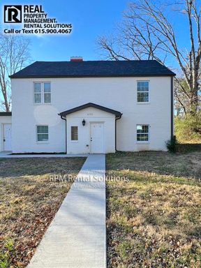 BEAUTIFUL 1BR plus extra room! Completely Renovated! Walk to MTSU! – photo 1