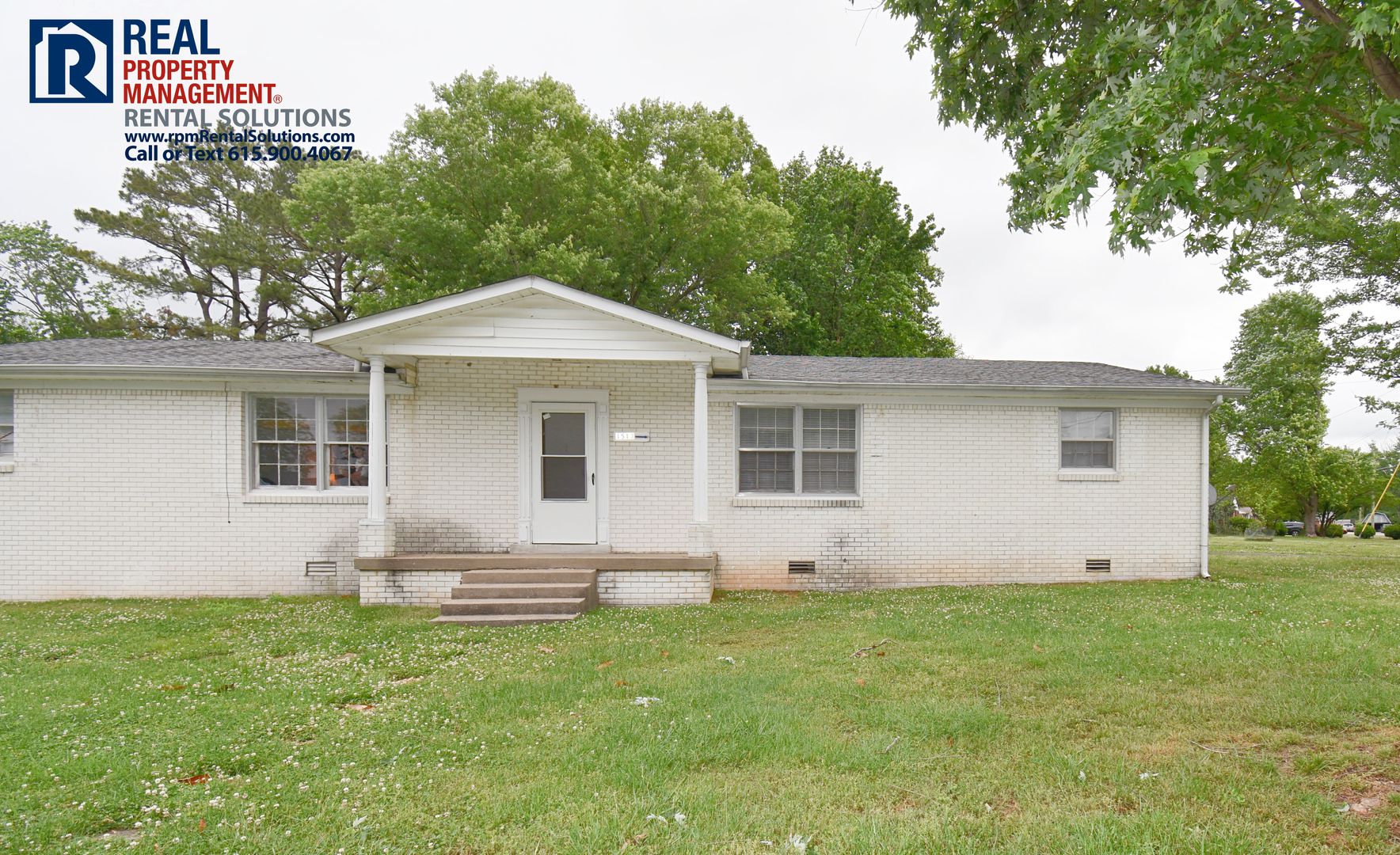 Murfreesboro House: 1513 Lakeshore Dr.