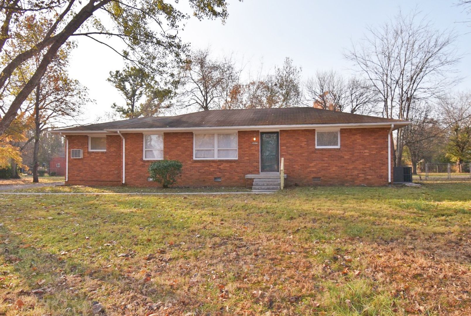 Murfreesboro House: 907 Dogwood Drive