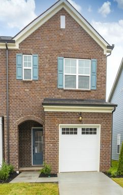 *$1,000 OFF 1ST MONTH W/ SEPT 1st LEASE DATE* Stunning 3-bed/2.5 bathroom in the Townhomes At River Oaks! – photo 1