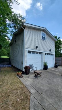 1108 Jackson St – photo 1